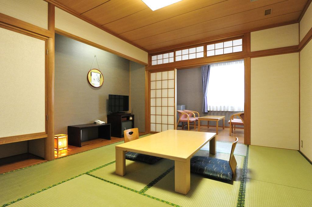 傳統日式旅館 Hot Spring Ikoino Yuyado Iroha Niseko